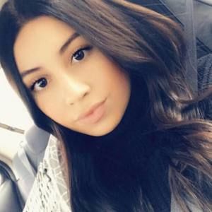 Meet your Posher, Justine